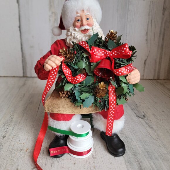 Clothtique possible dreams make it merry wreath ribbon Santa Xmas figure - Picture 2 of 7